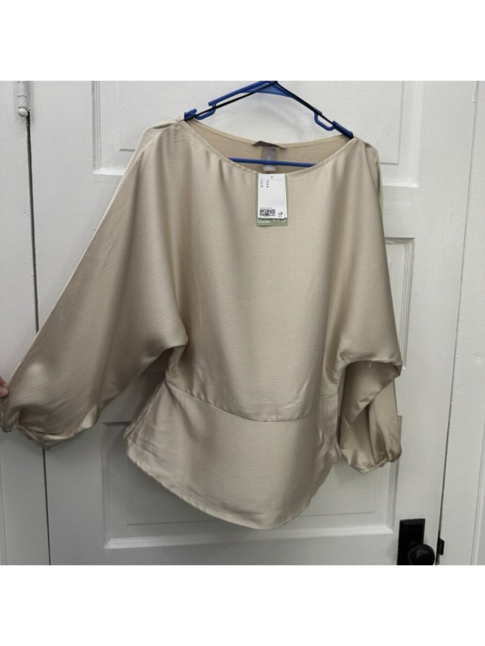 NWT H&M Womens M Light Beige Crepe Satin Peplum Blouse Long Sleeve